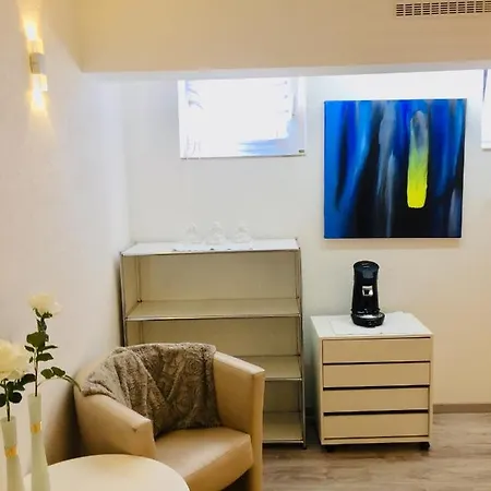 Gastezimmer Souterrain Ruhige Lage * Rielasingen-Worblingen